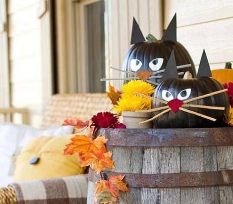 calabazas infantiles de Halloween decoradas de gato